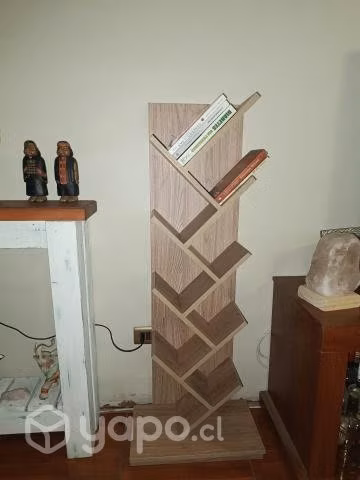 Librero a piso