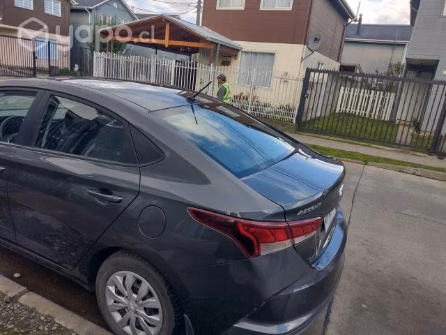 Vendo HYUNDAI ACCENT 2022