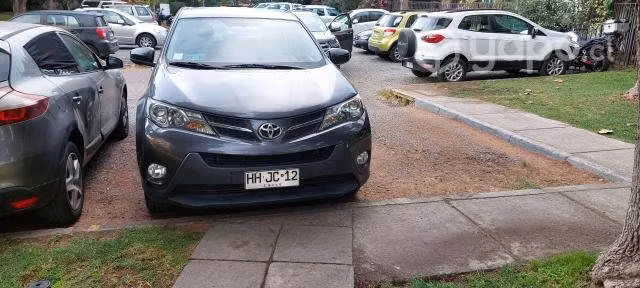 Vendo suv toyota rav4 2015