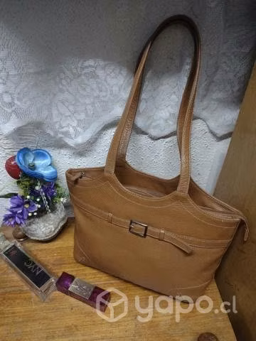 Cartera Cuero