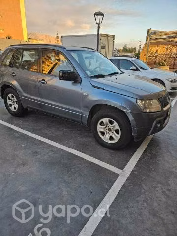 Suzuki grand nomade 2008