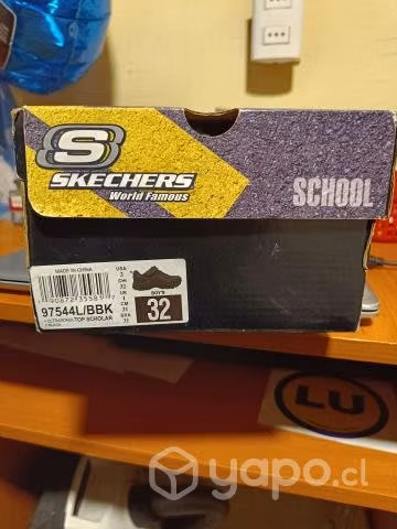 Zapatilla escolar Skechers