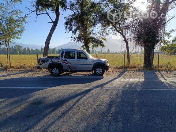 Mahindra 4x2 - Imagen 2