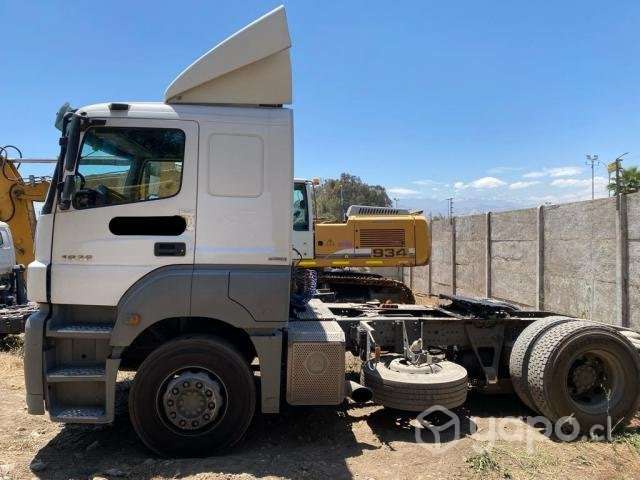 Mercedes-Benz Axor 1936 Ls Año 2015 - Imagen 11