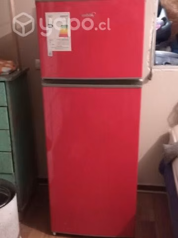 Refrigerador 2 puertas MIDEA 207 LTS FRIO DIRECTO