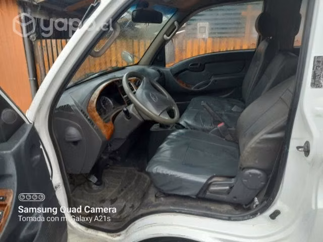 Camion Porter 2004