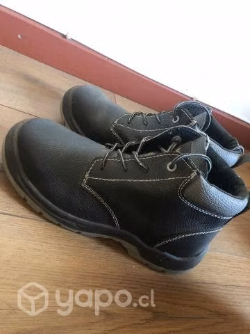 Zapatos de Seguridad (1 SOLO USO CADA PAR)