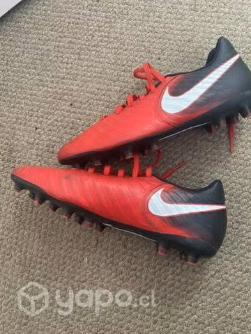 Zapatos de futbol