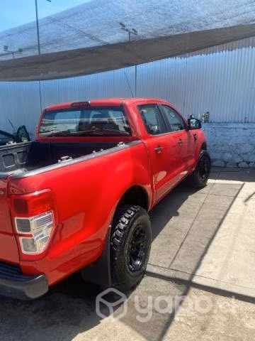 Vendo camioneta Ford Ranger - Imagen 2