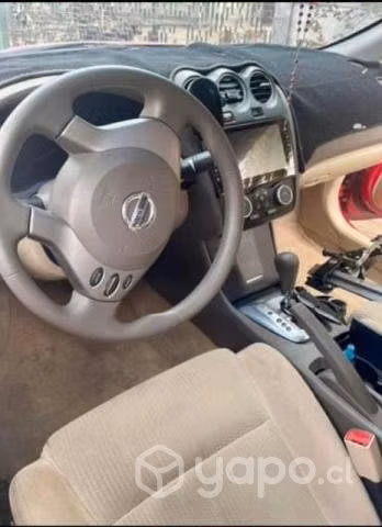 Nissan Altima coupe 2.5