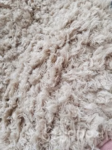 Alfombra shaggy beige