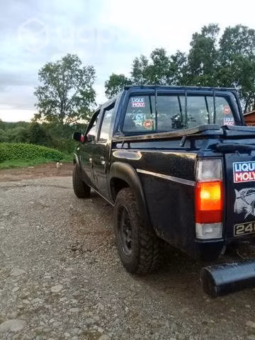 Nissan d21