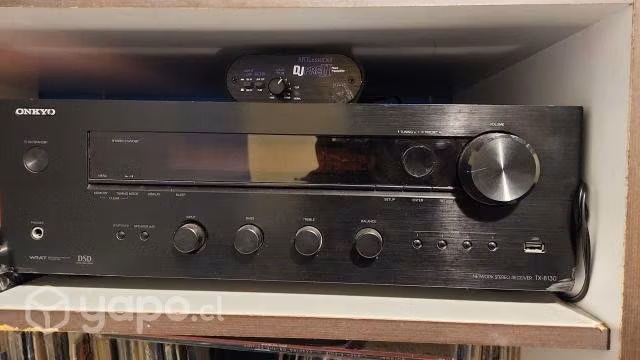 Receiver Onkyo TX8130