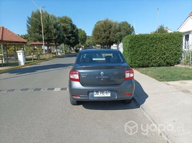 Renault symbol 2017 1600 cc - Imagen 7