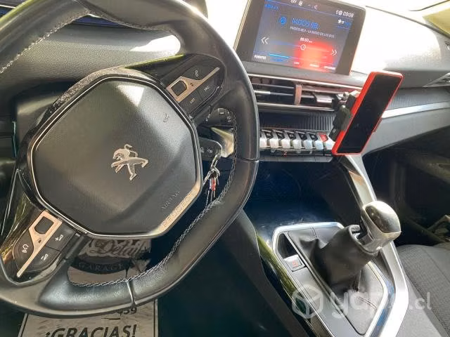 Peugeot 3008 2020