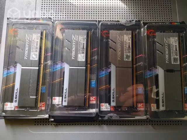 Pack memorias RAM ddr4 G.Skill tridentZ RGB