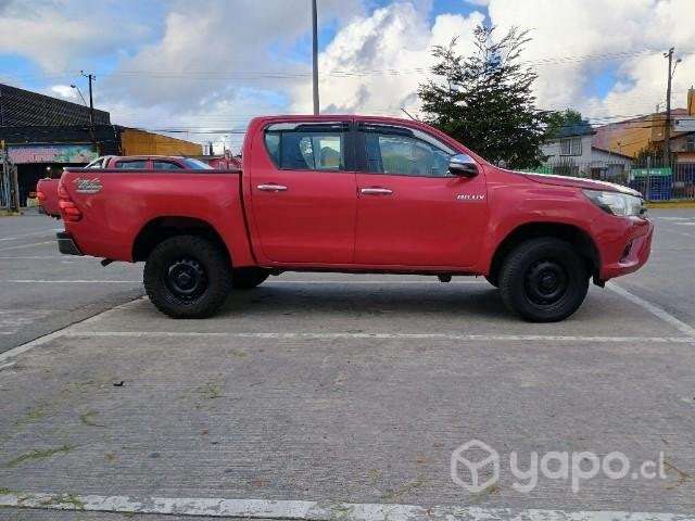 Hilux SR 2017 4x4 crédito y recibo vehículos - Imagen 2