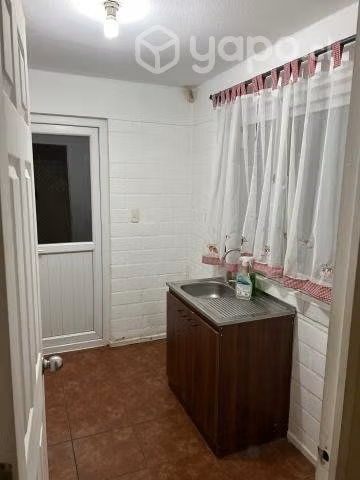 Arriendo casa