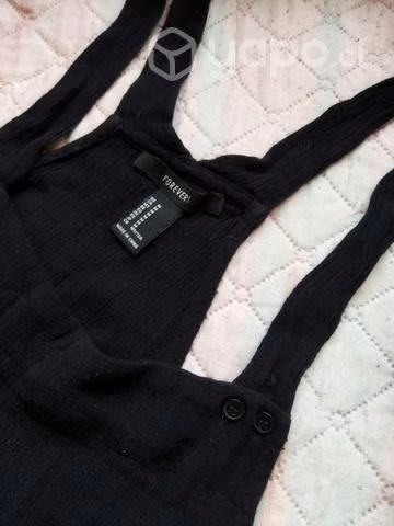 Jardinera Short con bolsillos