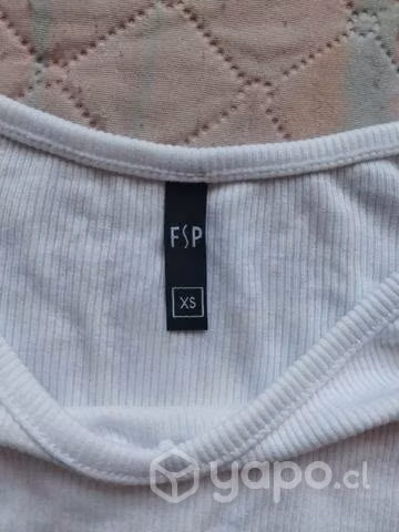 Polera Blanca Básica - Imagen 2