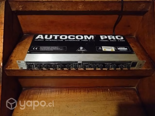 Sacodor de ruido behringer funcionando