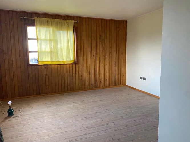 EMPRESAS , ARRENDAMOS Casa  con Oficinas y estacionamiento sector Barrio Angelmo