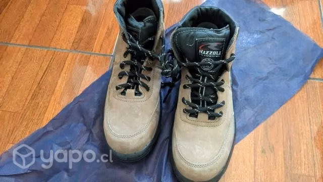 Zapatos construccion