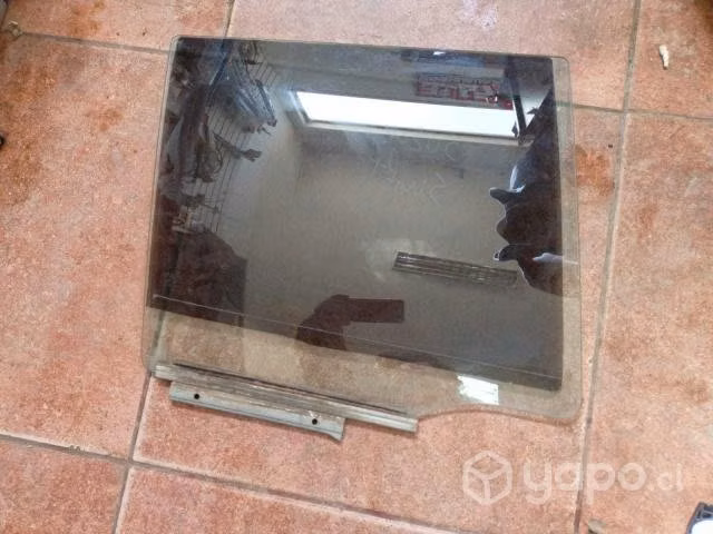 Vidrio puerta suzuki swift1.2 trasera derech 11-17 - Imagen 2