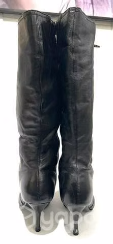 Bota Larga Puntuda Marca Signus N*40 Negro