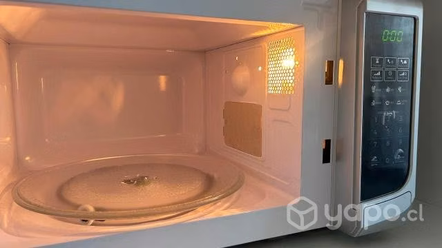 Refrigerador + microondas - Imagen 4