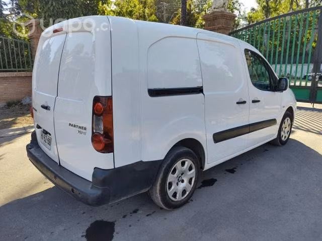 Peugeot Partner Maxi 1.6 HDI L1 90HP Pack AA 2016