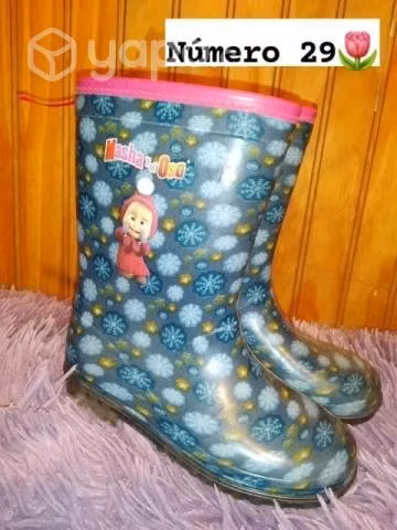 Botas para el agua número 29 masha y el oso
