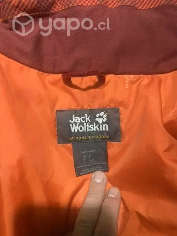 Casaca jack wolfkin