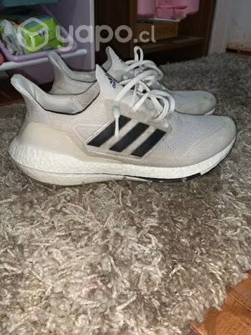 Adidas ultrabost talla 43