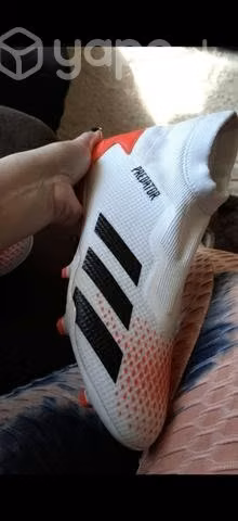 Chuteadores adidas