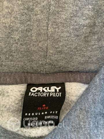 Poleron oakley talla L - Imagen 3