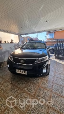 Vendo Kia Sorento Full equipo 2014 - Imagen 3