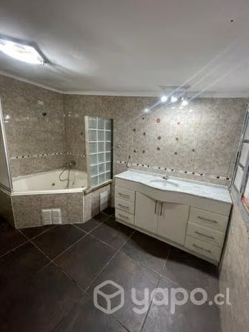 Arriendo pieza solo mujer - Imagen 4