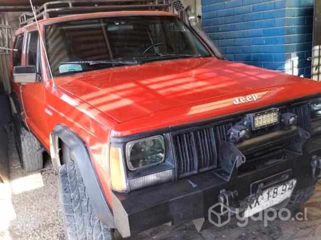 Cherokee xj año 94