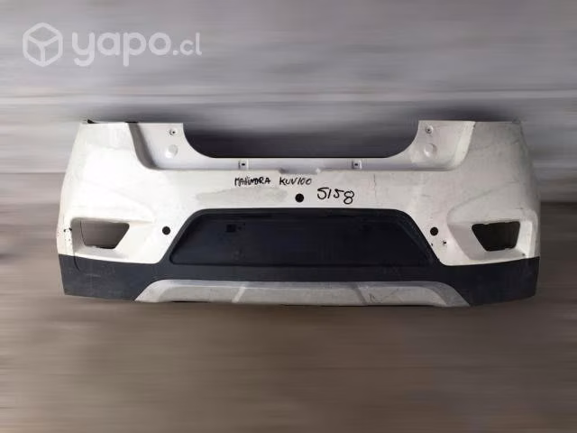 Parachoque trasero mahindra kuv100