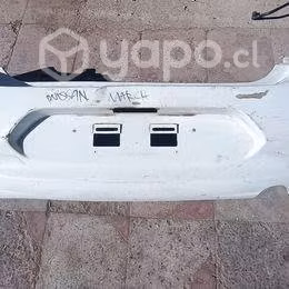 Parachoque trasero nissan march