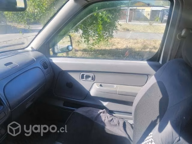 Nissan terrano