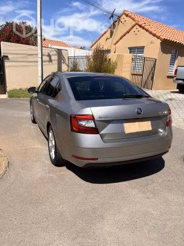 Skoda octavia 1.4 Turbo AT año 2018