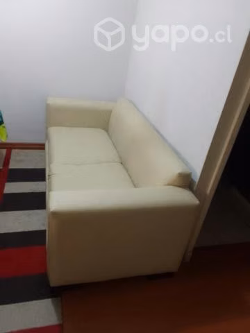 Excelente sofá 1.80