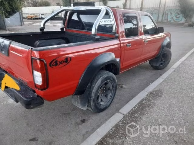 Camioneta Nissan Terrano