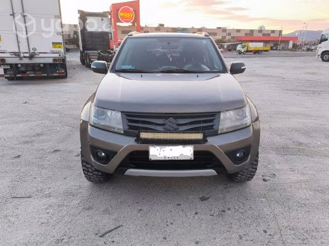 Suzuki grand nomade 2014