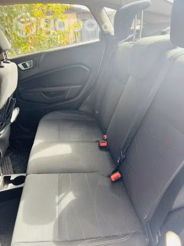 Auto Ford fiesta