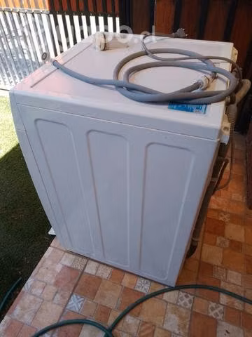 Lavadora secadora Samsung año 2023