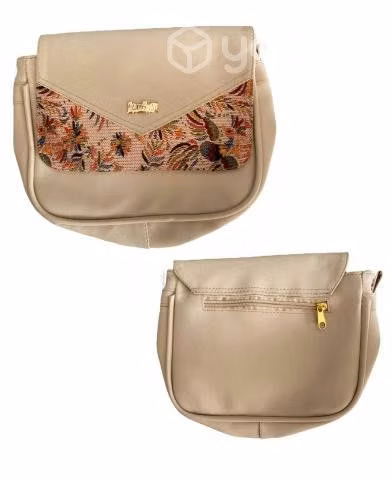 Cartera tendencias color crema