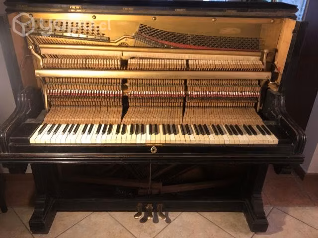 Piano vertical Chassaigne Frères